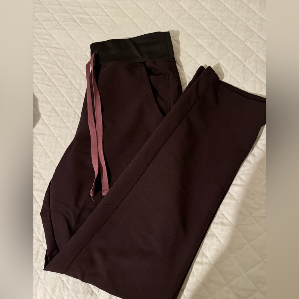 Figs Pants in Espresso